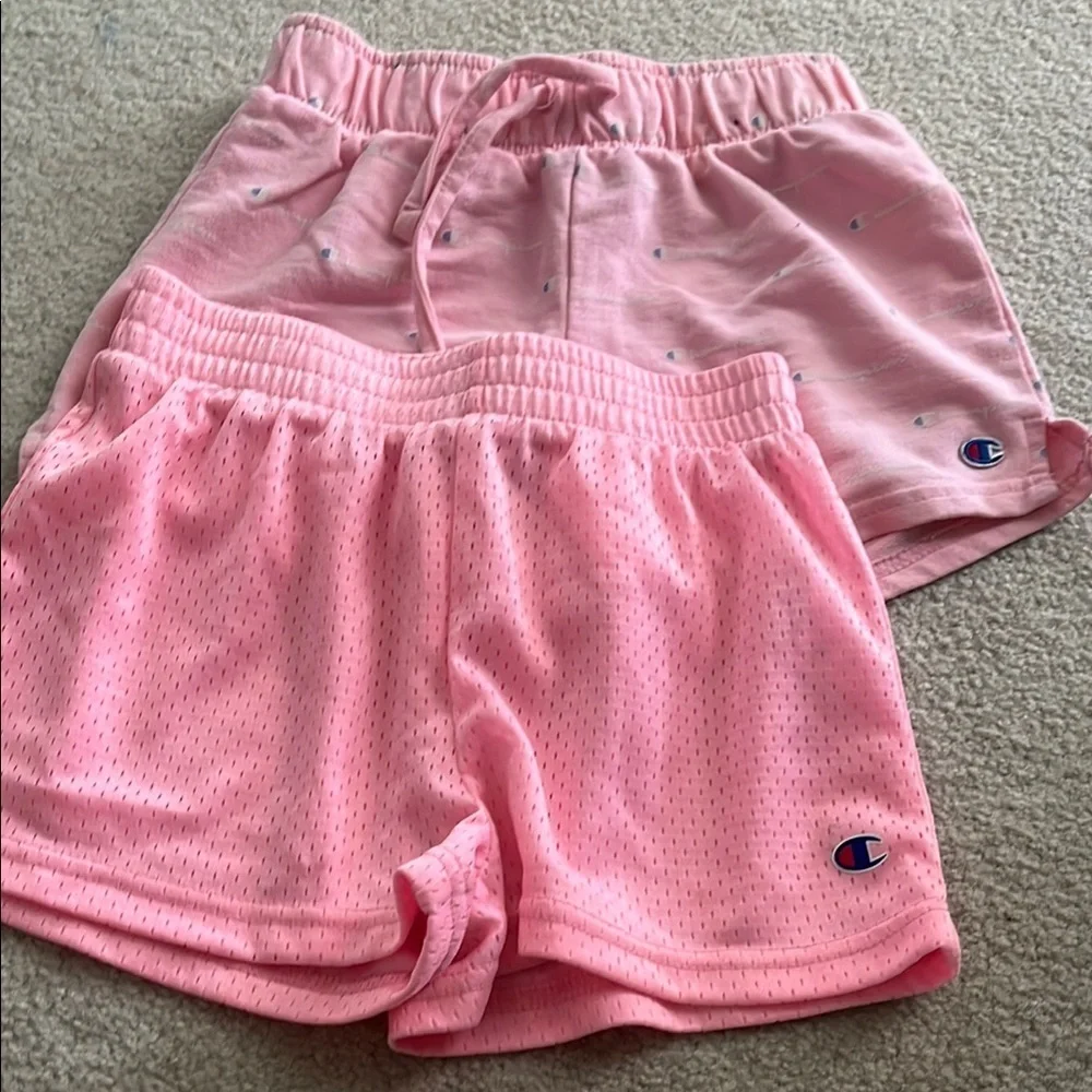 2 pairs champion shorts